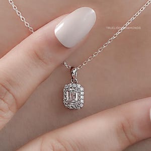 Emerald Cut Eco Friendly Diamond Necklace / 0.50 To 3.00 CT CVD Diamond Halo Solitaire Necklace / 14K Solid Gold Anniversary Necklace