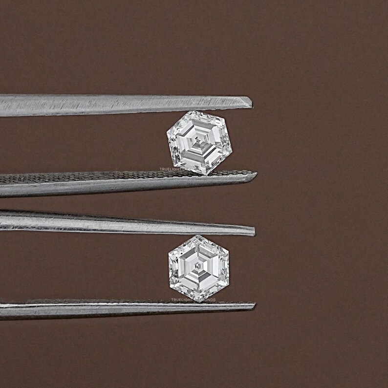 Hexagon Cut Eco Friendly Loose Diamond  0.10 To 0.50 Carat Lab Grown Solitaire Diamond  Hand Made Diamond For Jewelry  CVD Diamond Loose