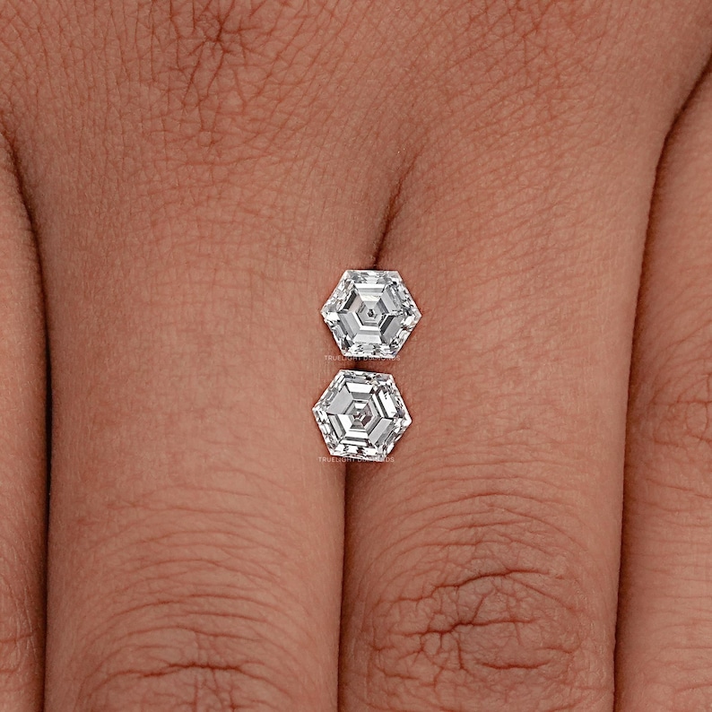 Hexagon Cut Eco Friendly Loose Diamond  0.10 To 0.50 Carat Lab Grown Solitaire Diamond  Hand Made Diamond For Jewelry  CVD Diamond Loose