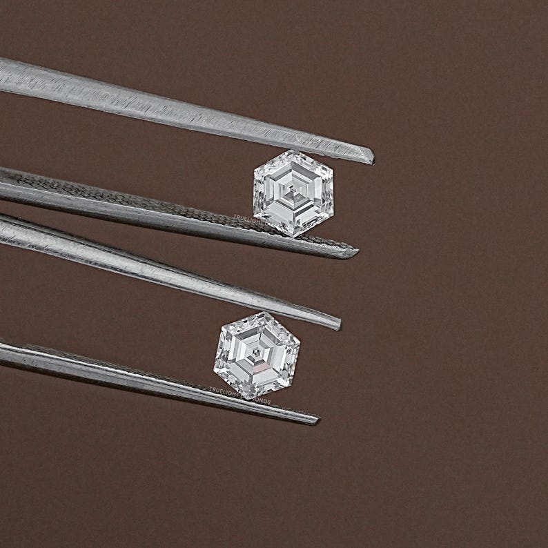 Hexagon Cut Eco Friendly Loose Diamond  0.10 To 0.50 Carat Lab Grown Solitaire Diamond  Hand Made Diamond For Jewelry  CVD Diamond Loose