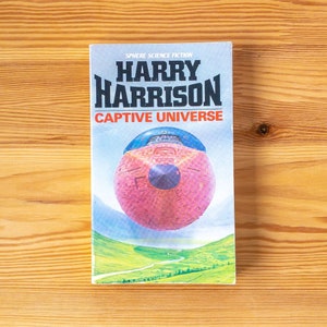 Captive Universe - Harry Harrison - Sphere Science Fiction Książka w miękkiej oprawie