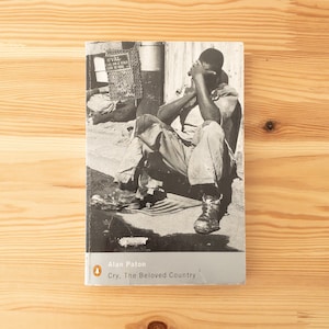 Cry, The Beloved Country - Alan Paton - Penguin Classics Paperback Books