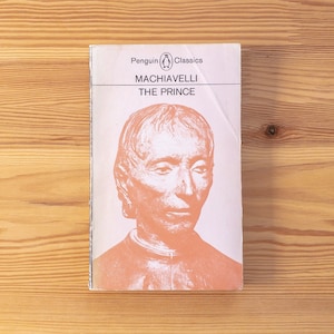 The Prince - Niccolò Machiavelli - Penguin Classics Paperback Books