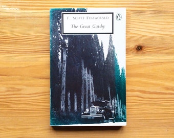 The Great Gataby - F. Scott Fitzgerald - Penguin Classics Paperback Books