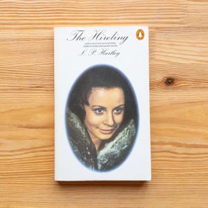 The Hireling - L.P. Hartley - Penguin Books Paperback