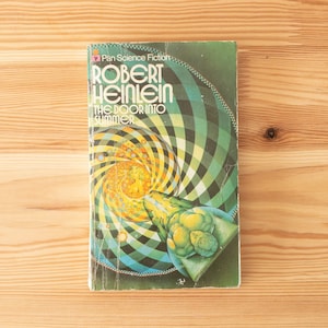 The Door into Summer - Robert Heinlein - Pan Science Fiction Taschenbuch