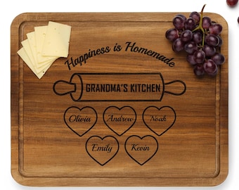 Personalized Mom's Kitchen Cutting Board with Kids Names, Custom Mother's Day Gift, Mom's Gigi's Kitchen Decor, Customized Gift for Mom