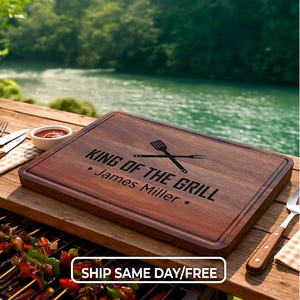King of the Grill Cutting Board for Dad Griller, Personalized Father's Day Gift for Him, BBQ Gift for Men's Birthday, Grilling Gift for Men