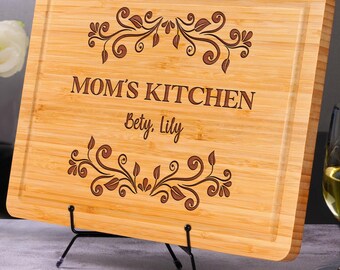 Custom Cutting Board, Mom Birthday Gift, Engraved Wood Board, Personalized Gift for Grandma, Housewarming Gift, Mothers Day Gift for Mothers