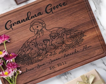 Personalized Grandma Goose Cutting Board, Custom Kids Names Engraved Board, Mother’s Day Gift for Mom Grandma