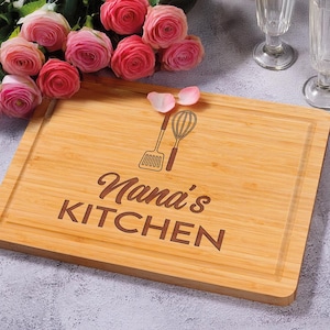 Grandma Cutting Board, Custom Grandma Kitchen Gift, Mother&#39;s Day Gift, Personalized Cutting Board Gift for Mom, Custom Wooden Mother Gift,