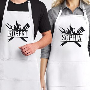 Grill Master Apron, BBQ Apron, Grill Apron, Personalized Apron, Moms Dads Apron Gift, Great Chef, Unisex Apron for Men Women, Barbeque Apron
