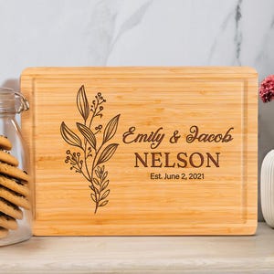 Cutting Board Wedding Gift for Couples, Engagement Gift, Wedding Gift, Anniversary Gift, Bridal Shower Gift, Gift for Bride Newlywed Couple