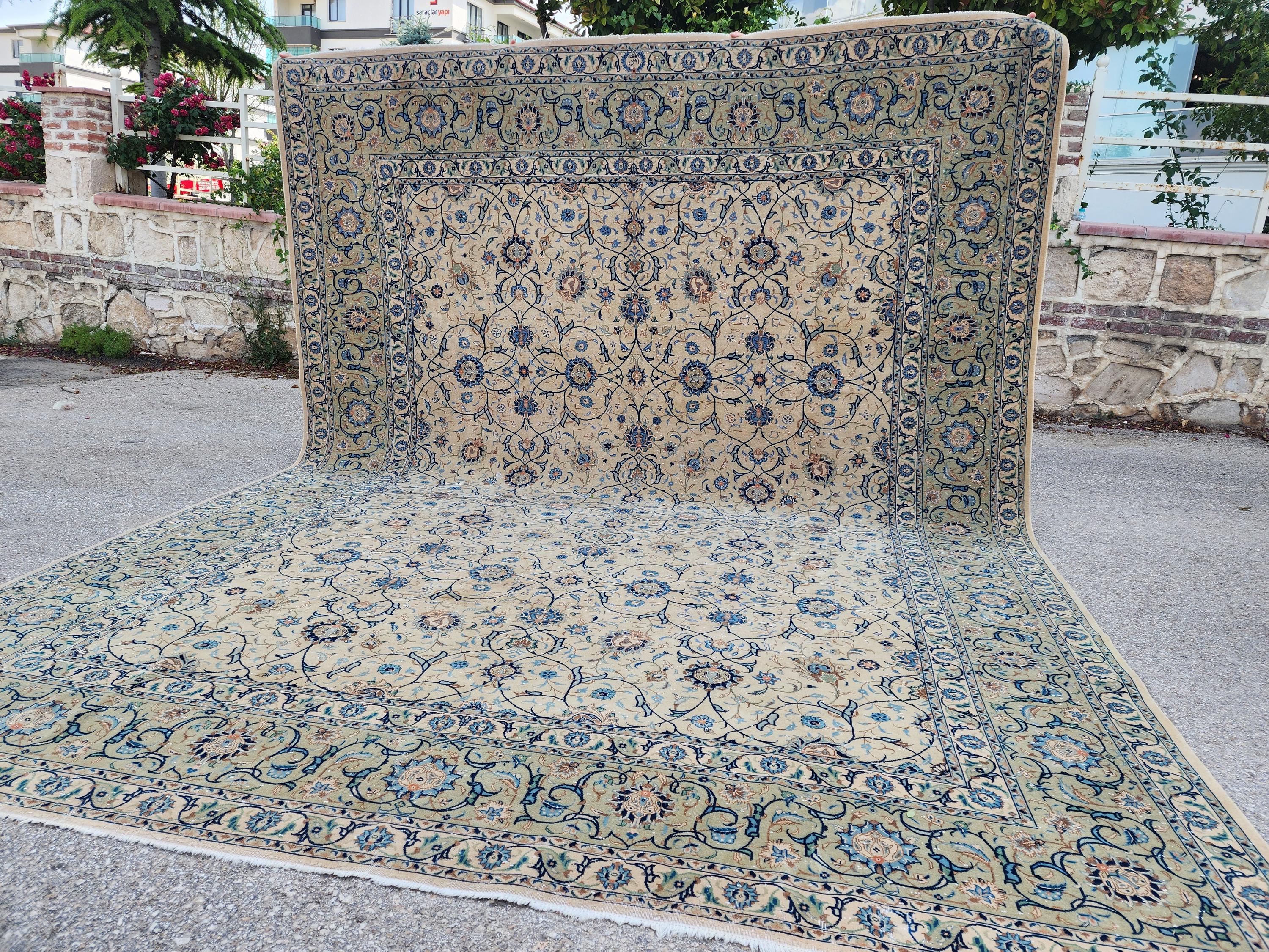10x13 Oversized Vintage Rug: Green and Ivory Color, Hand Knotted