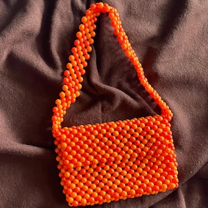 Handgemaakte oranje schoudertas met kralen, tas met bruidskralen