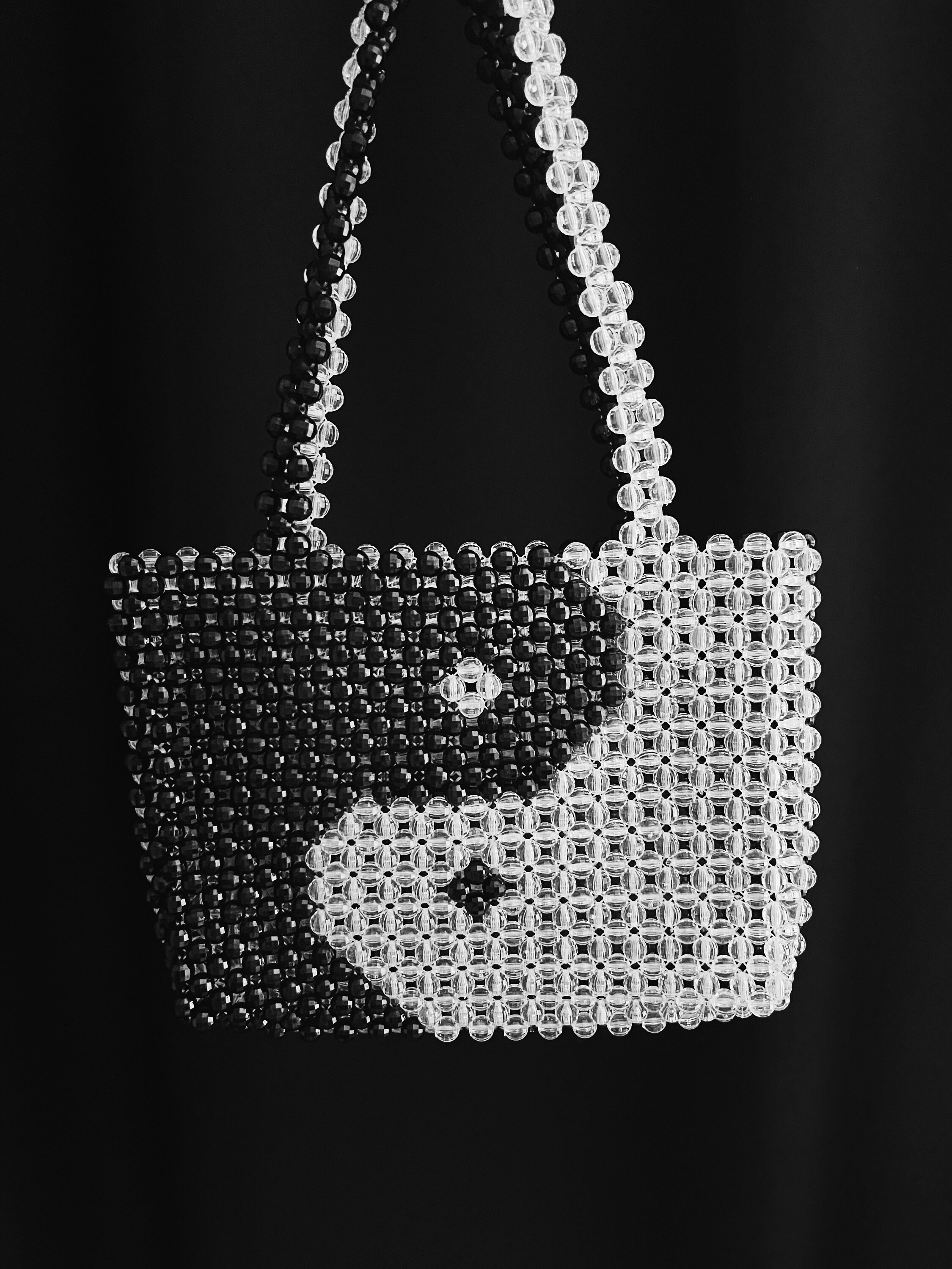 YIN AND YANG IN HARMONY☆Taraka bag 인앤양인하모니 | 오후 8시부터 taraka bag 구매가 가능합니다