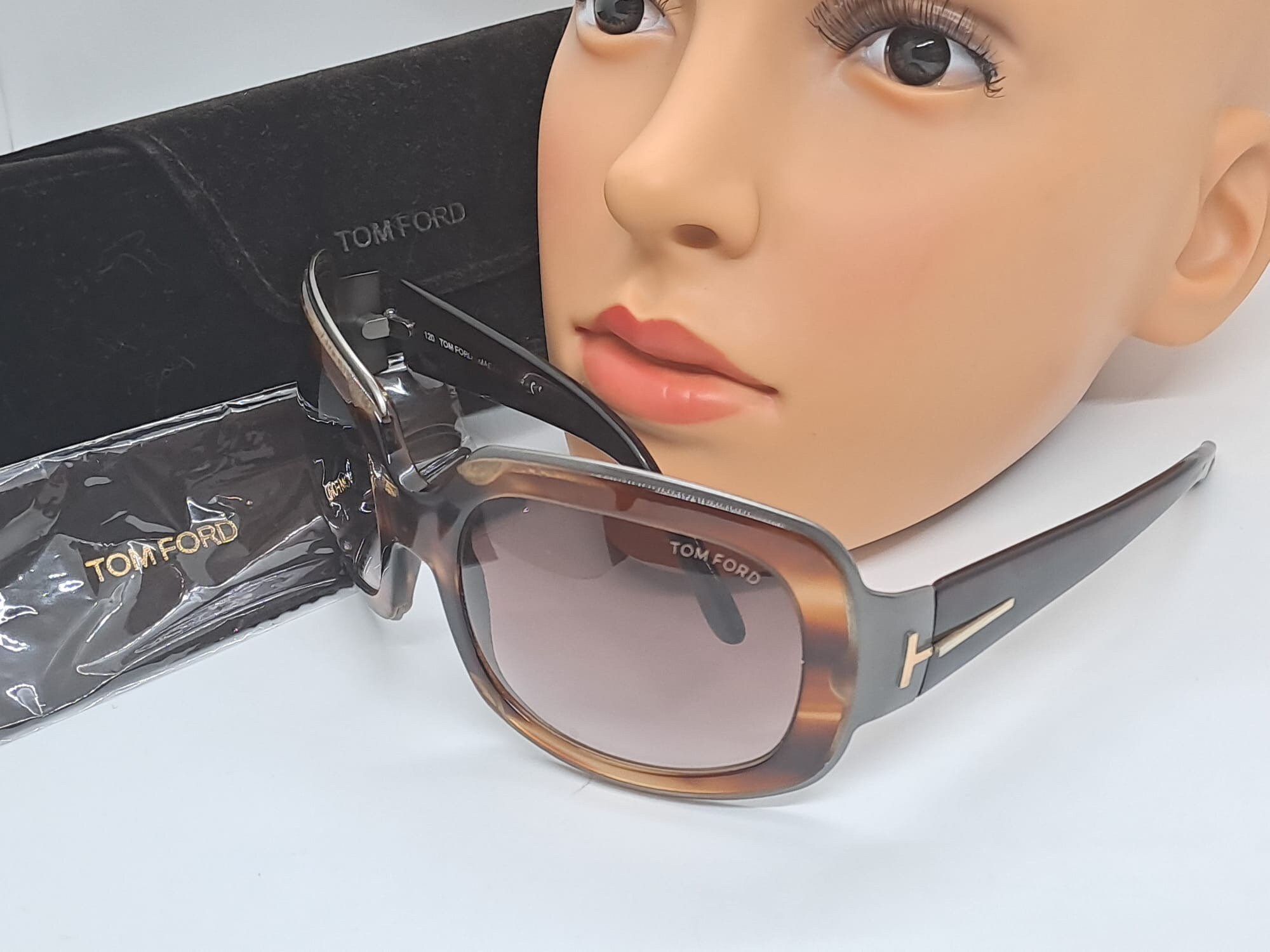 ⭐︎かるがも さま専用です⭐︎TOM FORD sunglasses ブラウン Lisa Tom Ford Sunglasses Mod.tf28 R65 Hazel Brown Tortoise