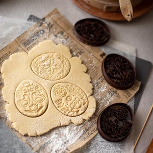 Zestaw 3 foremek do ciastek w kształcie jajek wielkanocnych, foremek do ciasta w stylu pisanki