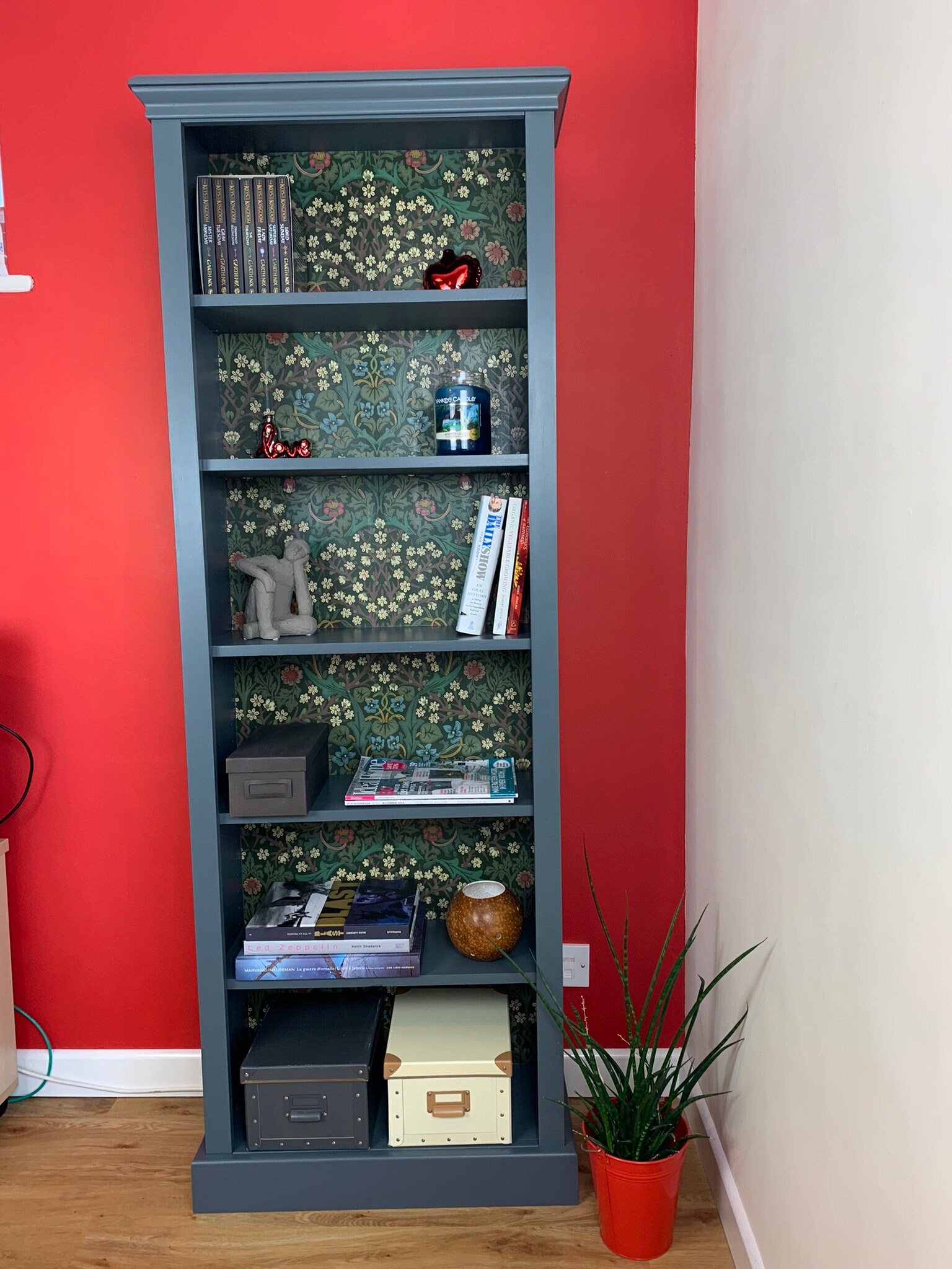 Vintage Solid Pine Bookcase / Display Unit With 5 Shelves. Hand Painted in Custom Grey Colour