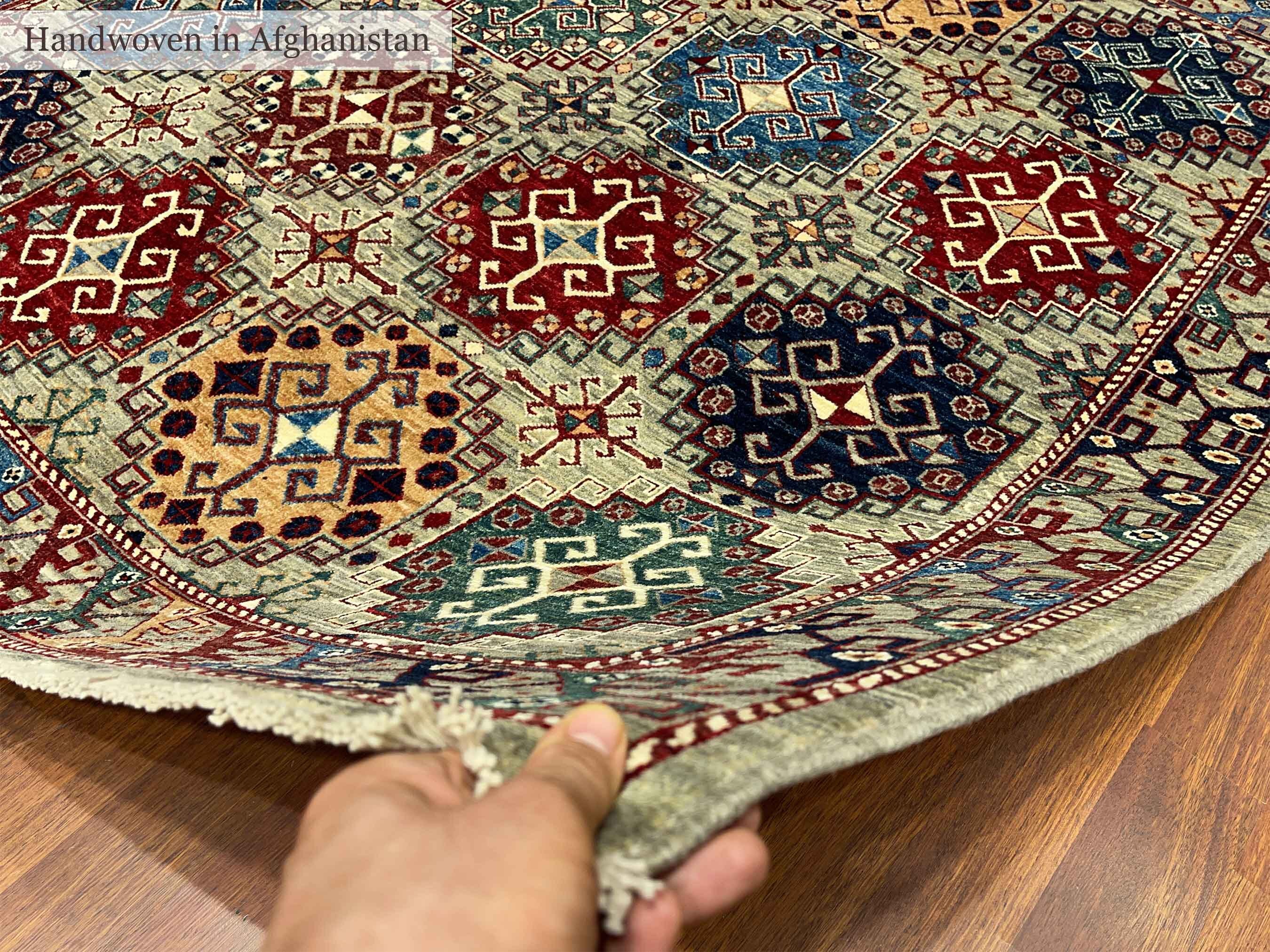 Kaukasischer Teppich Quadratischer Teppich Geometrischer | Etsy