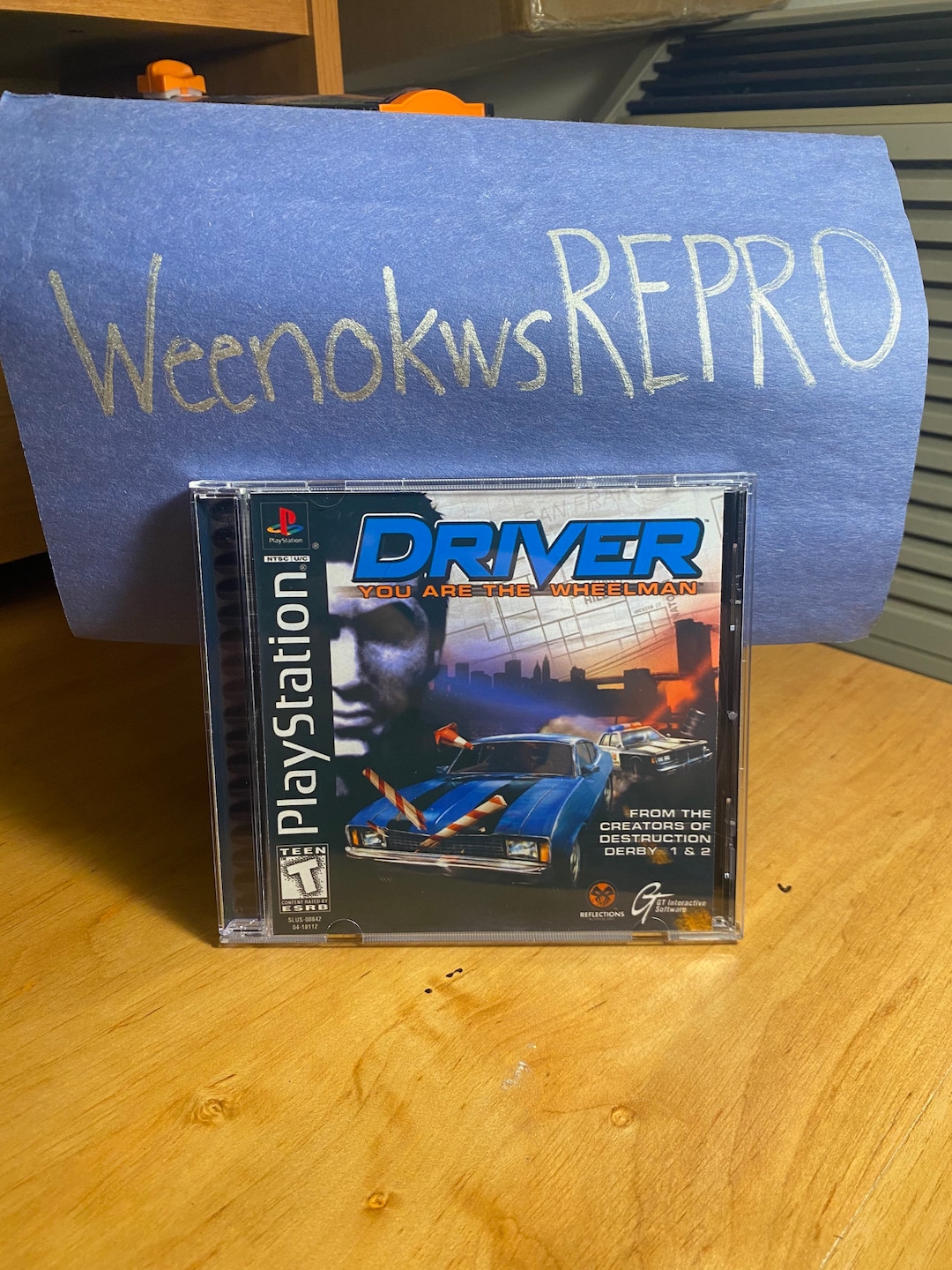 Destruction Derby Raw Ps1 Jeu Platinum Boîte et Notice