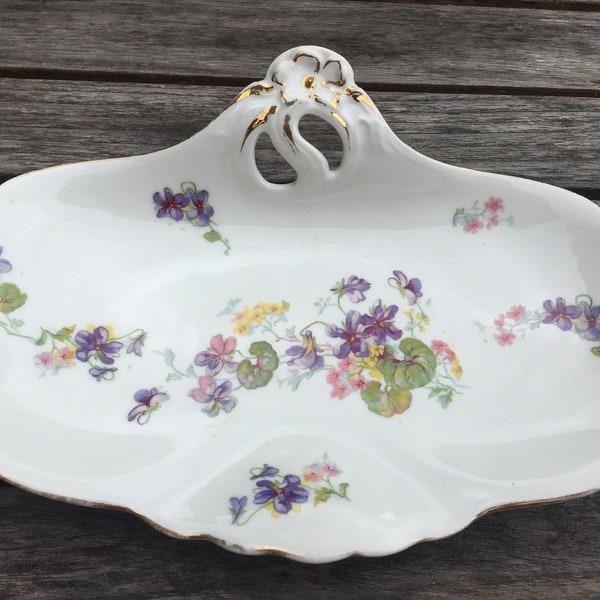 Coupelle à bijoux vintage en porcelaine de Limoges France