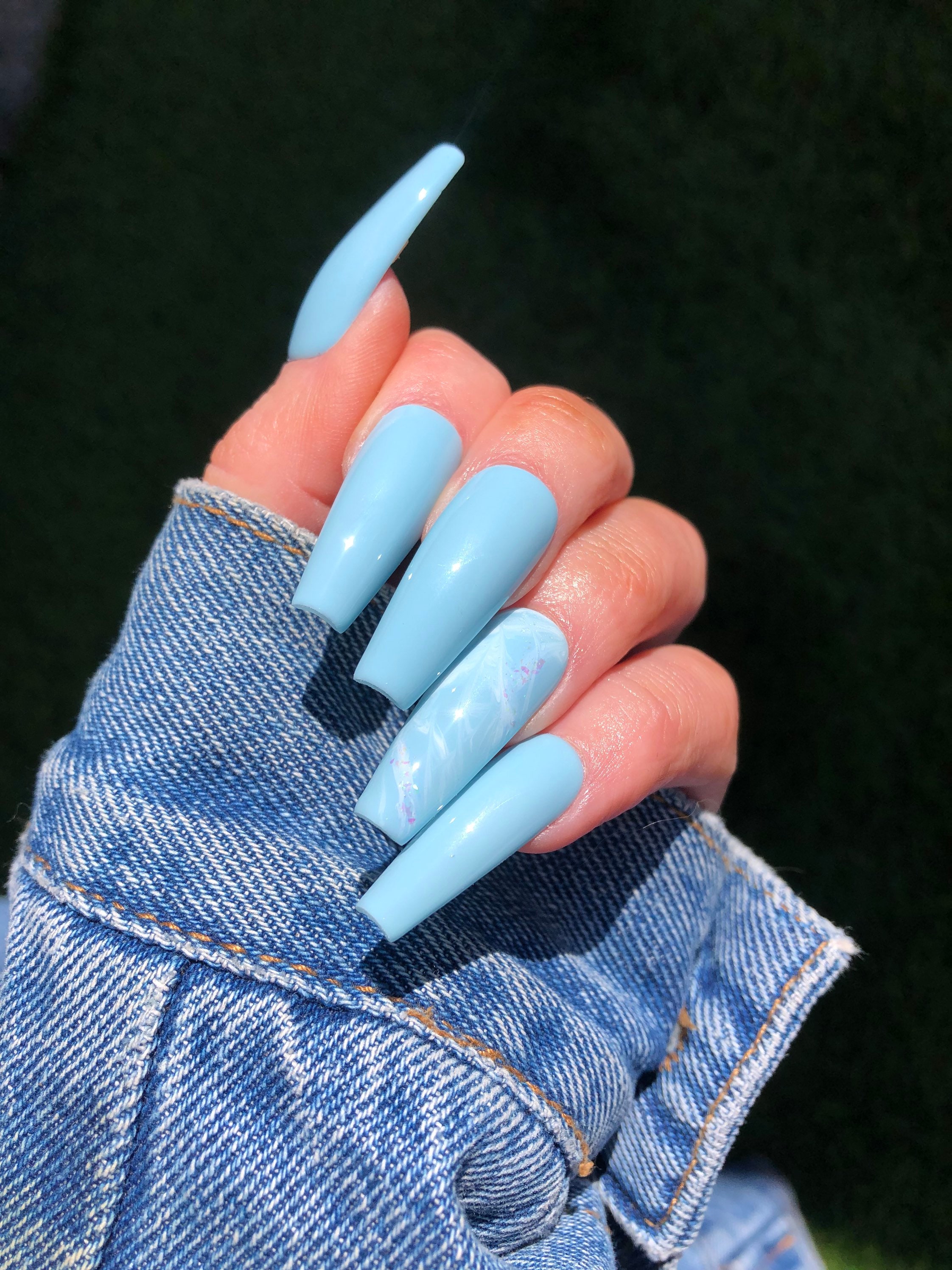 Pin by Mary Vazquez on uñas | Gel nails, Stylish nails, Long square acrylic  nails