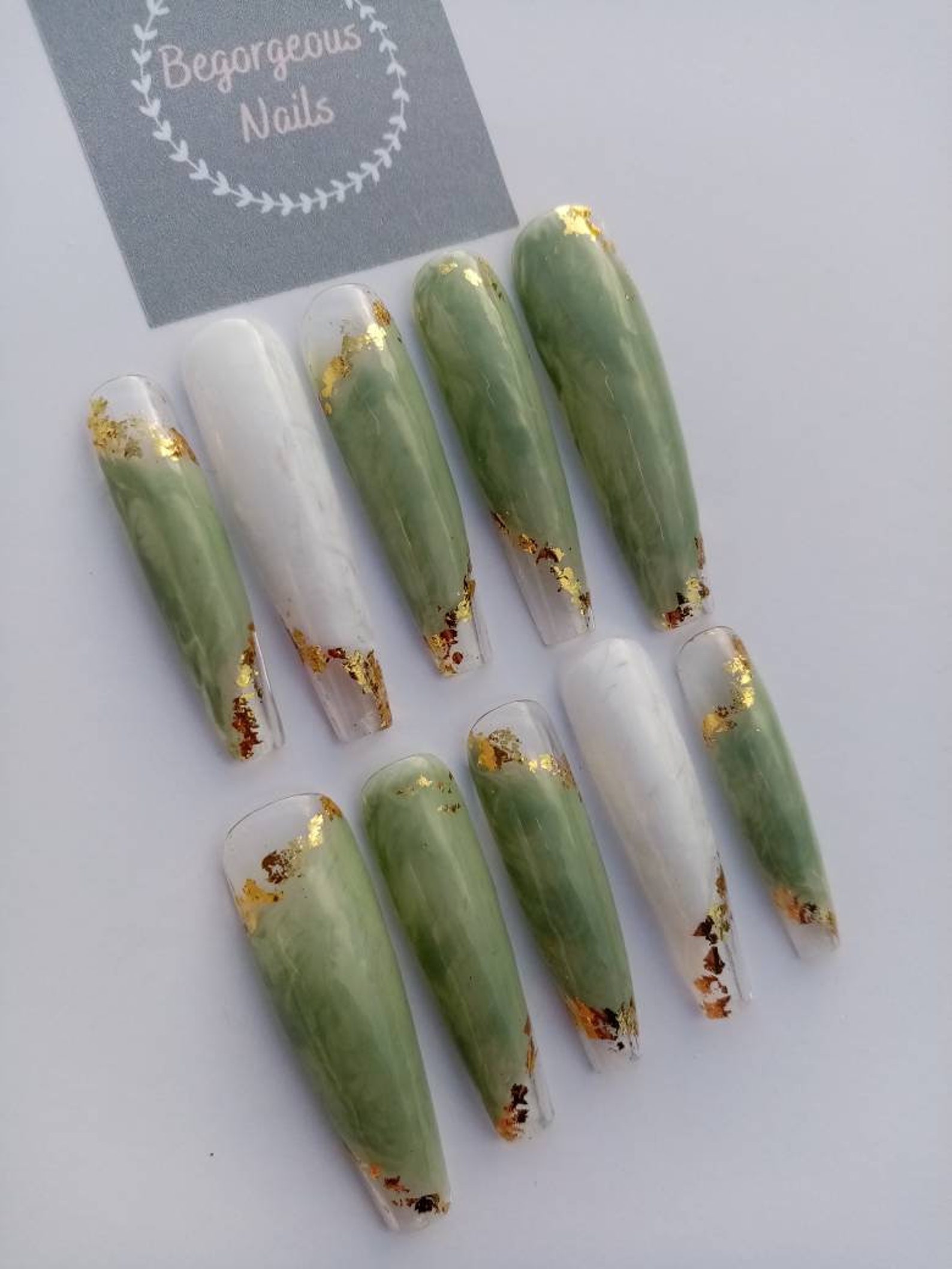 Coffin Green And Gold Nails - 4xw2xx9