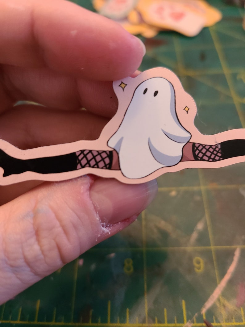 Ghost Babe Magnet / Fridge Magnet / Halloween Decor / Ghost Magnet / Ghost / Halloween / Cute Decor / Small Magnet / Funny Gift image 7