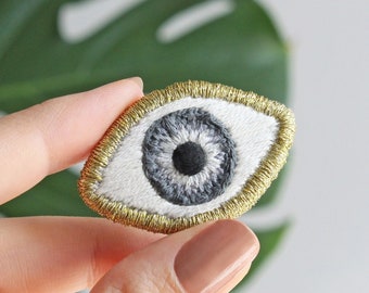 Goldwork Embroidery Eye Pin, Eye Hand Embroidered Brooch, All-Seeing Eye Brooch, Hand Embroidery Pin, Embroidery Brooch, Eye Gift, Boho Gift