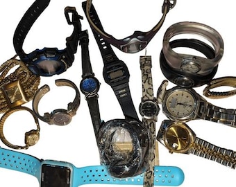 Large lot of vintage watches repair or parts