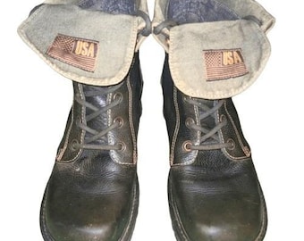 Vintage Bakers women's green leather chunky heel boots utility military style