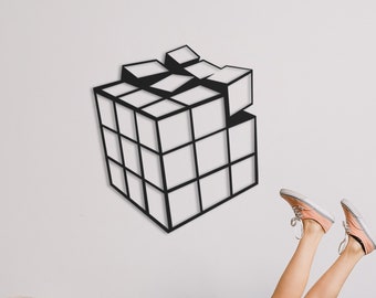 Rubik's Cube Metal Wall Art: Geometric Decor