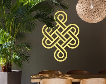 Eternal Knot Metal Wall Art: Feng Shui Decor