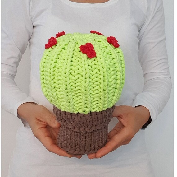 Gestrickter Kaktus, ca. 22 cm hoch - Etsy.de