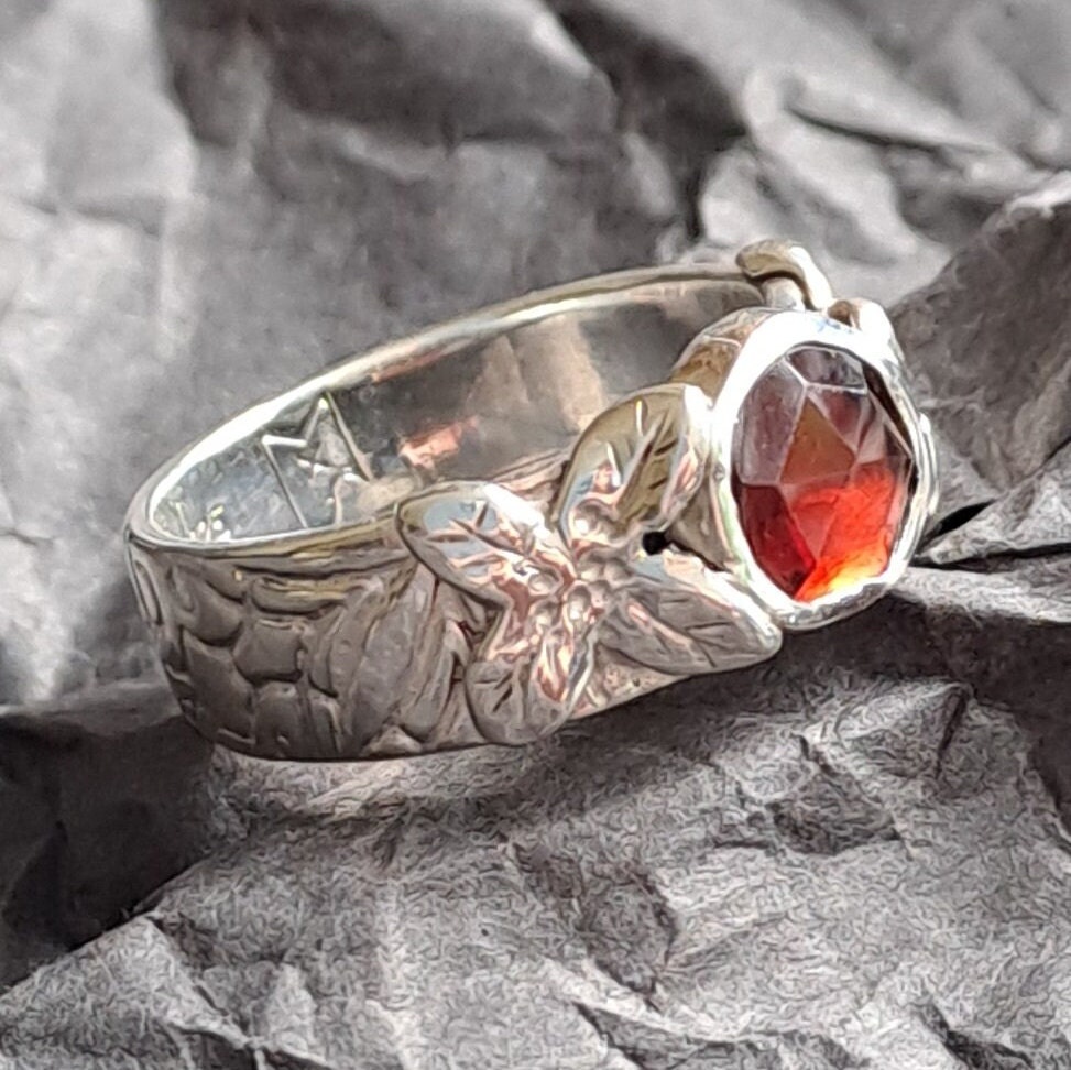 鮮やかな赤のガーネットリング シルバー サイズ55 - Etsy 日本