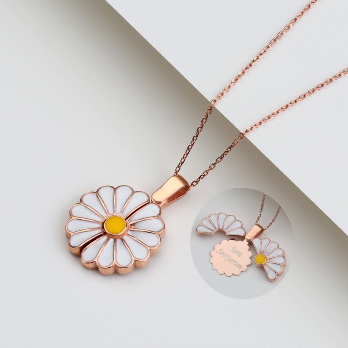 Personalized Daisy Necklace Dainty Name NecklaceDelicate 18K Etsy