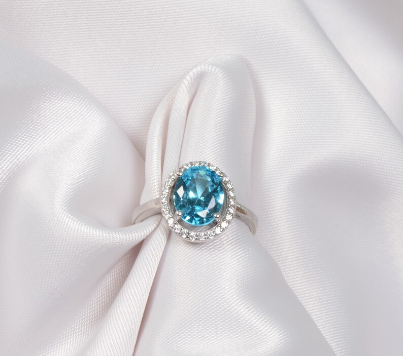 Natural Blue Topaz Engagement Ring For Woman,December Birthstone Ring,Promise/&Anniversary Gift For Girlfriend,Mother Ring,Bridesmaid Jewelry