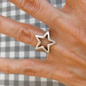 72 / Falling STAR Ring, Make a Wish