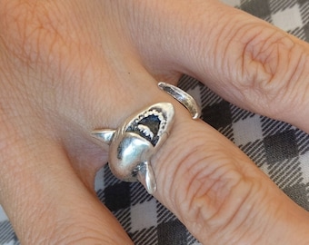 Silver Shark Ring, Wild Ocean Jewelry R59