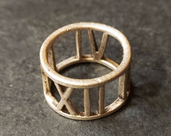 98 / Roman Numeral Silver Plated Ring