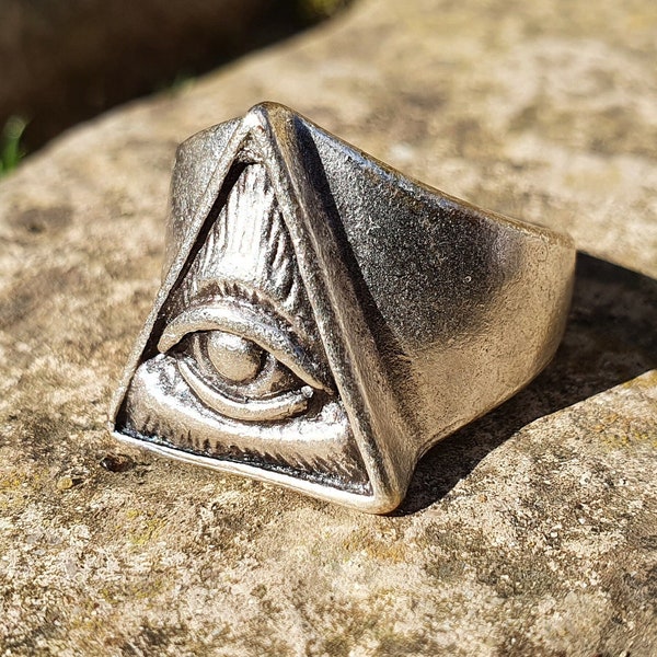 R3- Masonic Adjustable Ring: Silver Plated Boho Chic Silver Eye, Vintage Triangle Design & All-Seeing Eye