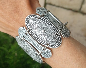 19- Indian ENGRAVED WIDE Silver Statement Ring Cuff-Bracelet, ethnic boho cuff bangle