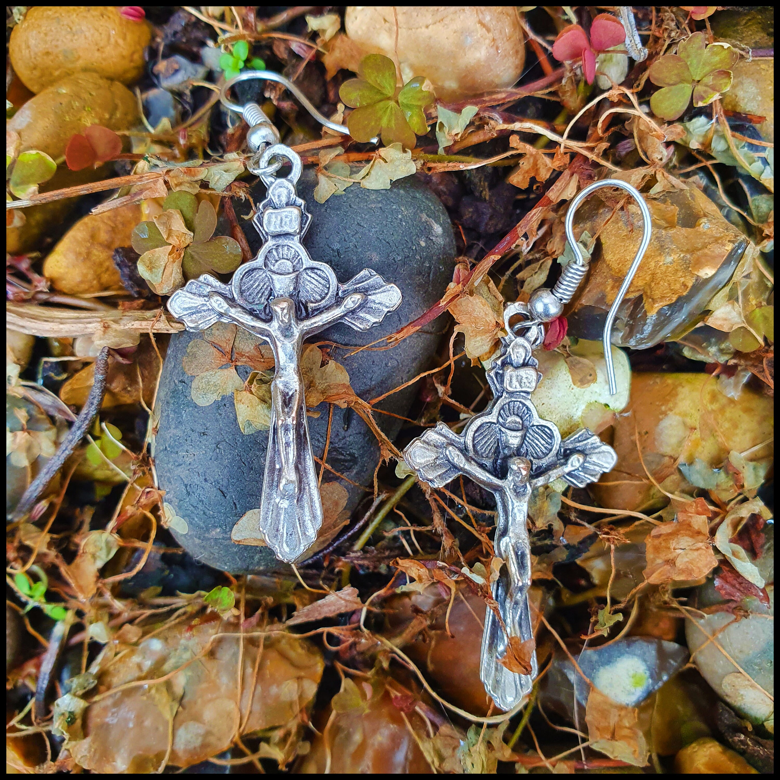 Kreuz Gold 750 Kruzifix Anhänger 18 Karat Gold - Jesus Christus