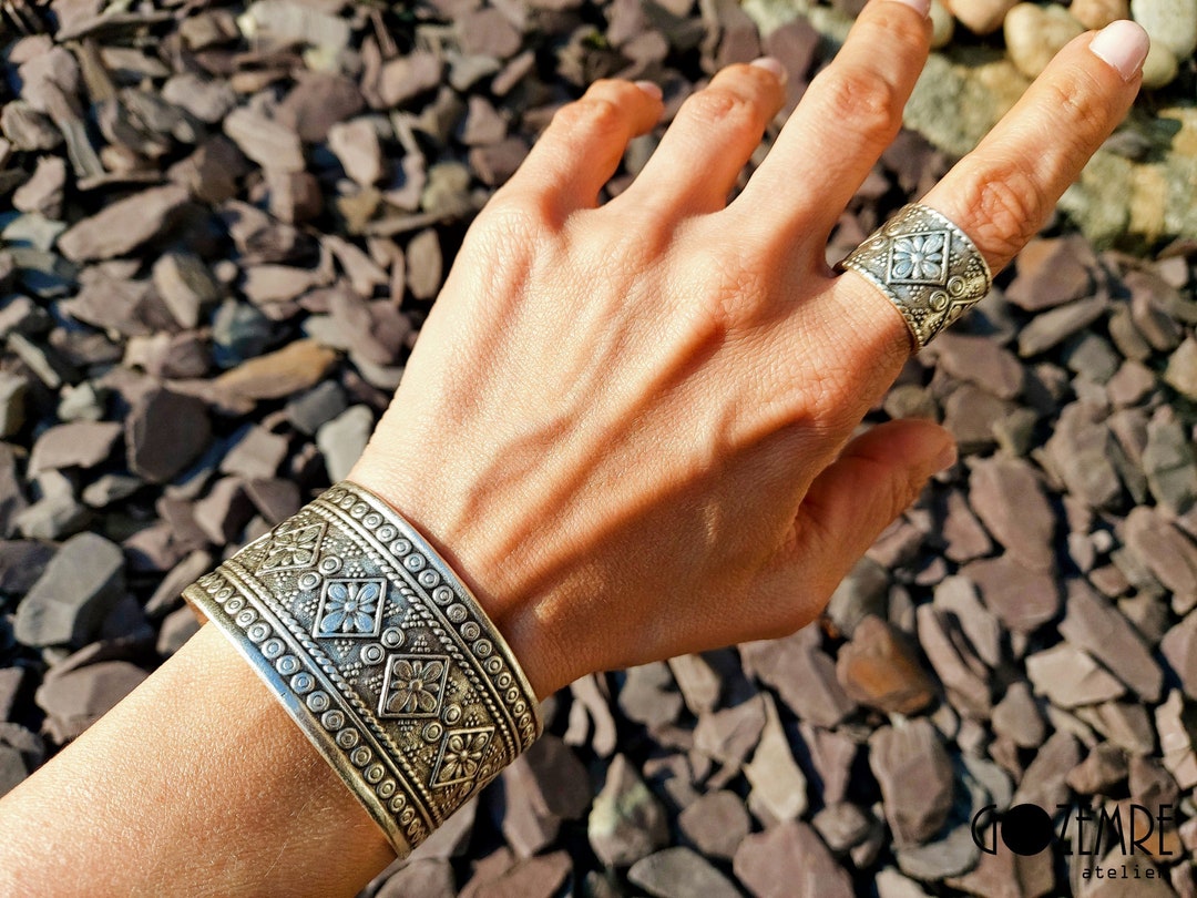 6 indian Engraved WIDE Silver Statement Ring Cuff bracelet Ethnic Boho Cuff Bangle ring Etsy UK