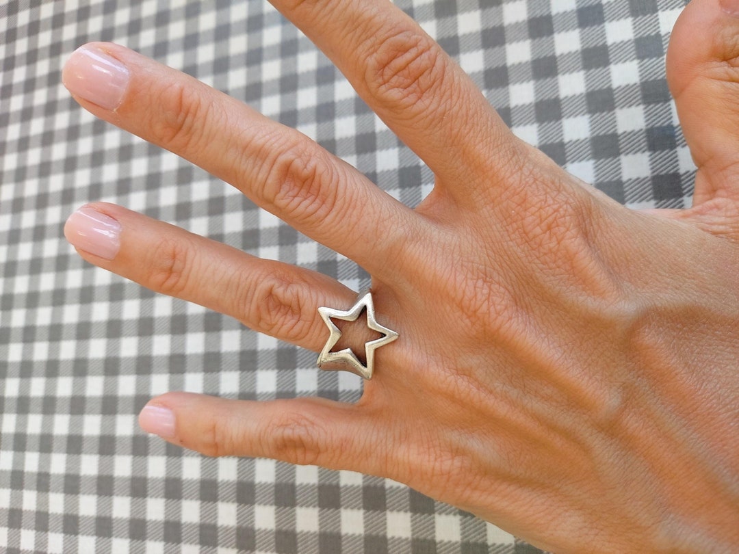 Falling STAR Gothic Ring, Starburst Signet Ring, Make a Wish (NO:R72)