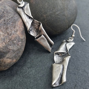 39- Brutalist Antique Silver Wrinkled Designer Earrings