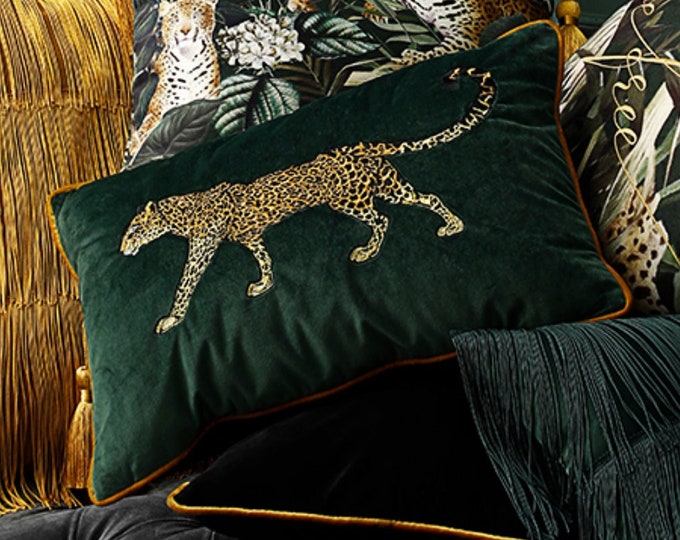 Embroidered Leopard Velvet Pillow Cover - Green Lumbar Pillowcase