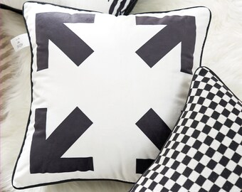Lush Velvet Throw Pillow Cover - Graphic Black and White Design, Abstract, Graphic Pillow, Geometric, Minimalist, Minimalism, Arrows