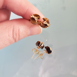 Tiger&#39;s Eye Stud Earrings, Tiger Eye Moon Shape Earrings, Tiger Eye earrings
